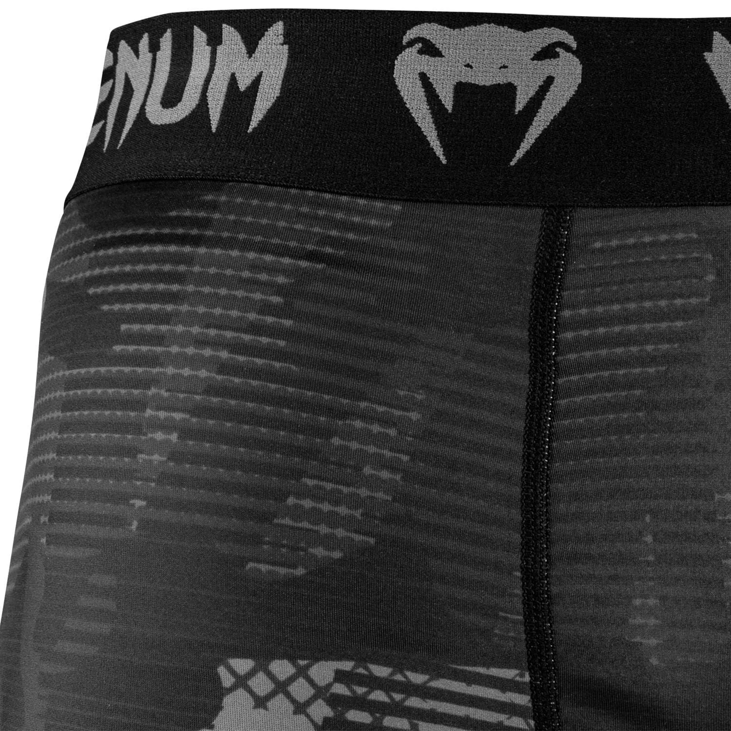 Kompressioshortsit - Venum - 'Tactical' - Camo-Tummanharmaa